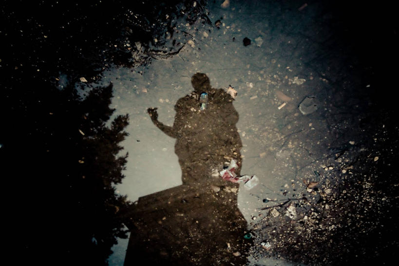 无人,横图,室外,白天,水,雕塑,意大利,罗马,反射,标志,雕像,符号,垃圾,首都,历史,标识,讲台,摄影,肮脏,南欧,剪影,逆光,意大利文化,邋遢,性别符号,龌龊,污秽,水坑,罗马省,奥古斯都,旅行,男性符号,过去