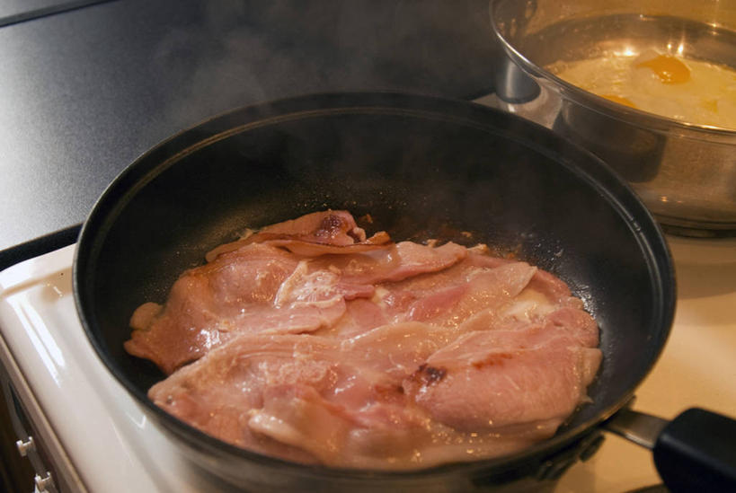 无人,横图,俯视,室内,特写,白天,早餐,厨房,英国,欧洲,伦敦,准备,蒸汽,首都,热,饮食,摄影,煎锅,部分,西欧,北欧,大不列颠,健康食物,大不列颠及北爱尔兰联合王国,大不列颠及爱尔兰联合王国,雾都,熏猪肉,烹调,高角度拍摄,大不列颠王国,大英帝国,联合王国,日不落帝国