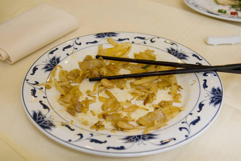 面条,无人,横图,俯视,室内,特写,筷子,英国,欧洲,伦敦,咬,花纹,首都,饮食,盘子,摄影,咬着,西欧,中国文化,北欧,大不列颠,健康食物,大不列颠及北爱尔兰联合王国,大不列颠及爱尔兰联合王国,雾都,高角度拍摄,大不列颠王国,大英帝国,联合王国,日不落帝国,传统文化,结尾