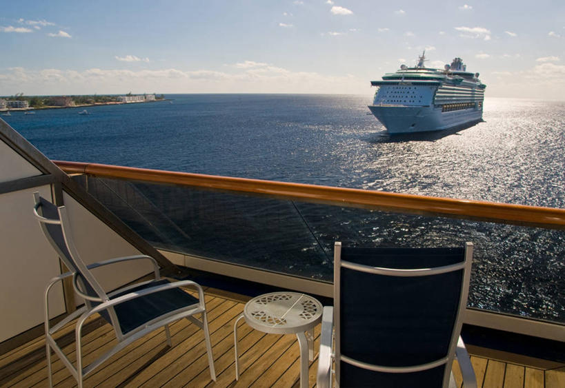 无人,横图,室外,白天,度假,海洋,加勒比海,水平线,邮轮,运输,摄影,甲板,华贵,休闲椅,彩图,旅行