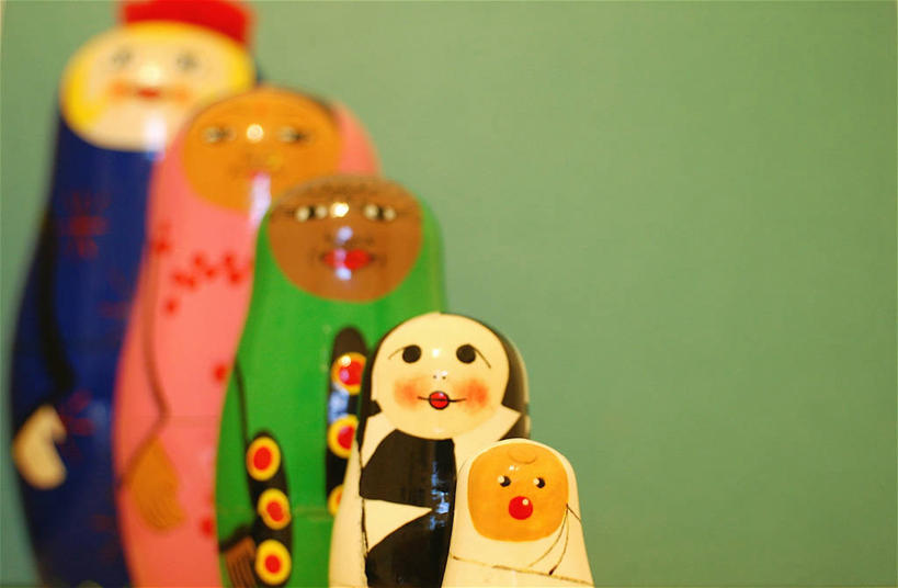 无人,横图,玩具,美国,五个,一排,许多,绿色背景,整齐,排列,摄影,多样,部分,队列,德克萨斯,俄罗斯套娃,奥斯汀镇,彩图,影棚拍摄,俄罗斯文化