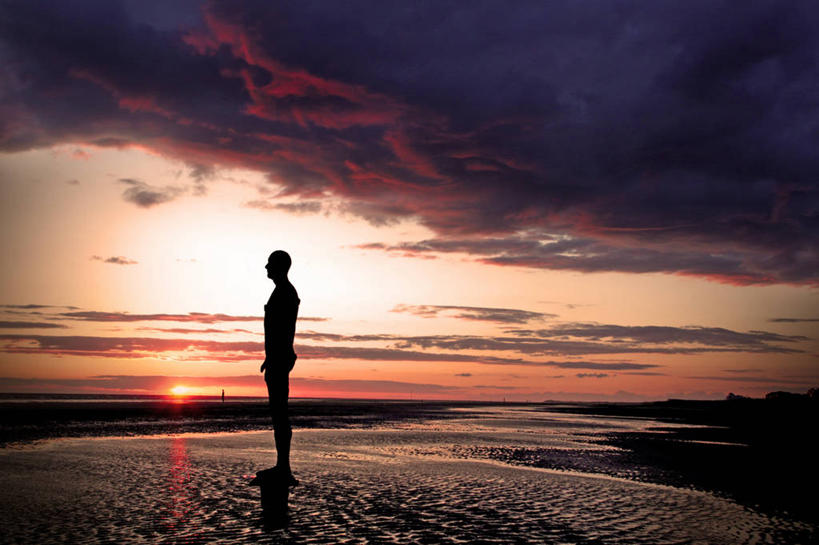 无人,雕刻家,站,横图,室外,侧面,海浪,海洋,日落,太阳,英国,雕像,地平线,云,艺术家,摄影,北欧,剪影,利物浦,想法,美术工艺,默西赛德郡,雕塑家,海滩,彩图,安东尼.葛姆雷