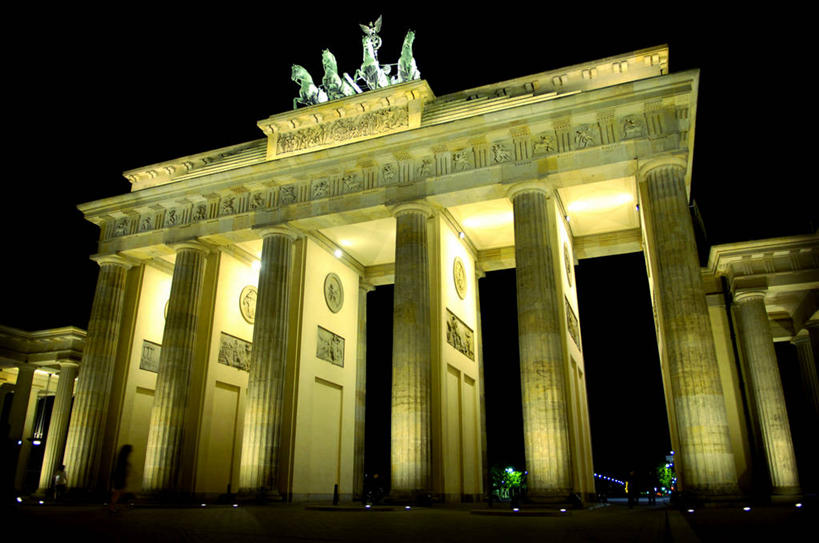 无人,横图,室外,夜晚,建筑,德国,大门,光亮,首都,宏伟,柏林,地标建筑,摄影,照亮,古典风格,德国文化,中欧,勃兰登堡大门,彩图,旅行