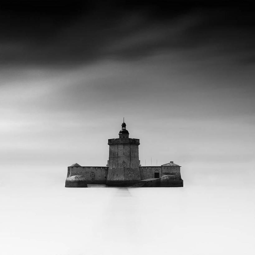 无人,方图,黑白,室外,白天,留白,多云,建筑,法国,天空,安静,摄影,宁静,要塞,中欧