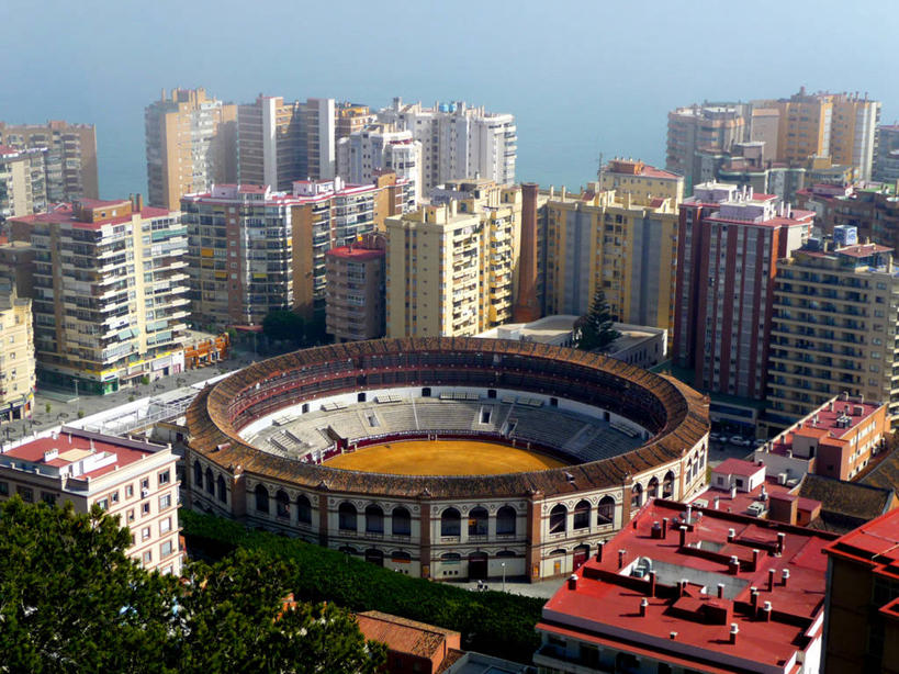 无人,横图,俯视,室外,白天,度假,美景,天际线,城市风光,城市,建筑,西班牙,屋顶,景观,公寓,娱乐,斗牛场,享受,休闲,办公大楼,景色,放松,摄影,市区,马拉加省,彩图,高角度拍摄