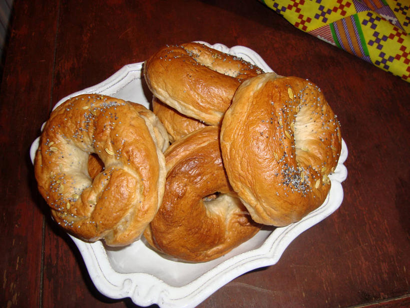 无人,横图,俯视,室内,桌子,照明,英国,丰富,灯光,首都,灯,盘子,灯具,茴香,摄影,堆,照亮,罂粟籽,照明设备,清新,健康食物,闪光灯,百吉饼,彩图,高角度拍摄