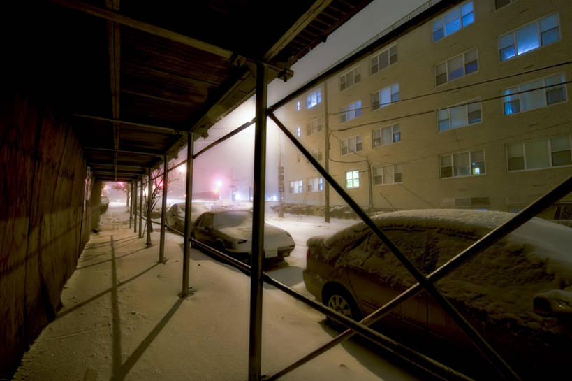 无人,横图,室外,夜晚,建筑业,雪,城市,建筑,汽车,美国,冬天,寒冷,运输,摄影,宁静,照亮,布朗克斯,彩图,防风罩