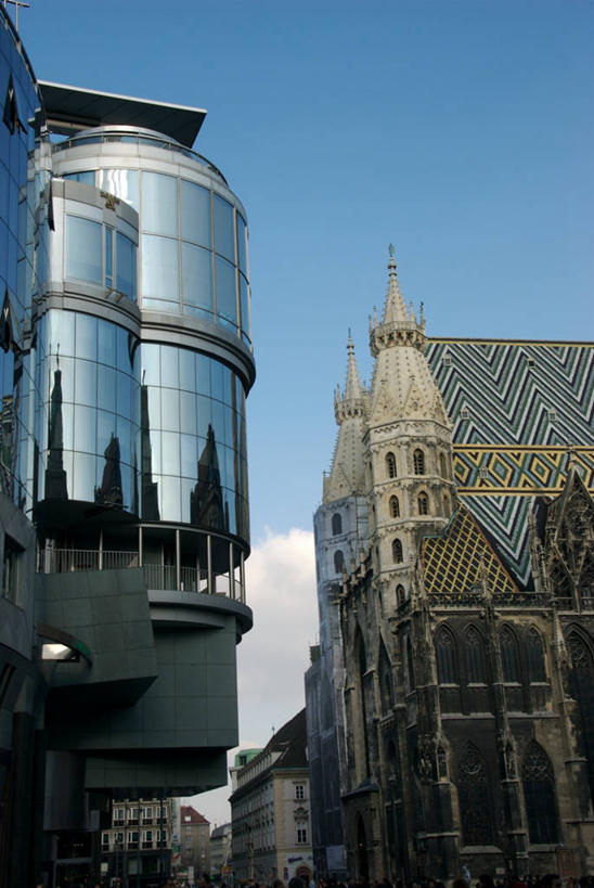 无人,竖图,室外,白天,建筑,光线,光芒,首都,现代,摄影,罗马式,反差,哥特式风格,彩图,大教堂