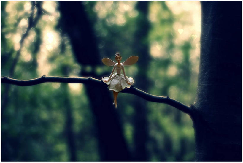 无人,坐,横图,室外,特写,白天,雕塑,英国,艺术,装饰,雕刻,雕像,二郎腿,自然,工艺品,幻想,摄影,纪念,仙女,美术,主题,陈列,想象,功能,美学,嫩枝,想法,彩图