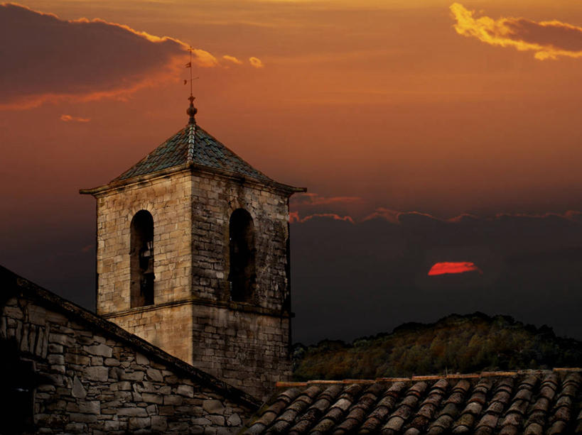 无人,横图,室外,日落,太阳,建筑,西班牙,堆积,屋顶,云,钟楼,摄影,宁静,风化,风蚀,石化,风蚀地貌,岩石层,莱里达,岩石,彩图