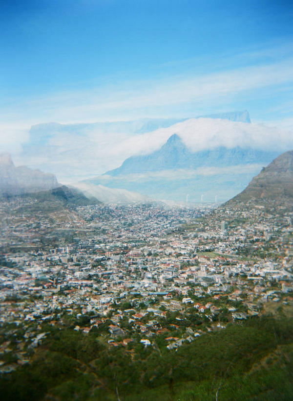 无人,竖图,俯视,室外,白天,度假,美景,雾,城市风光,城市,非洲,南非,景观,首都,娱乐,风景,自然,享受,休闲,景色,放松,摄影,宁静,自然风光,开普敦,桌山,省会,阿非利加洲,立法首都,南非共和国,西开普省,彩图,高角度拍摄,开普半岛