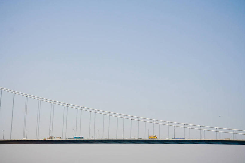 无人,栏杆,横图,卡车,汽车,欧洲,吊挂,悬挂,联系,挂,运输,摄影,吊桥,伊斯坦布尔,万里无云,彩图