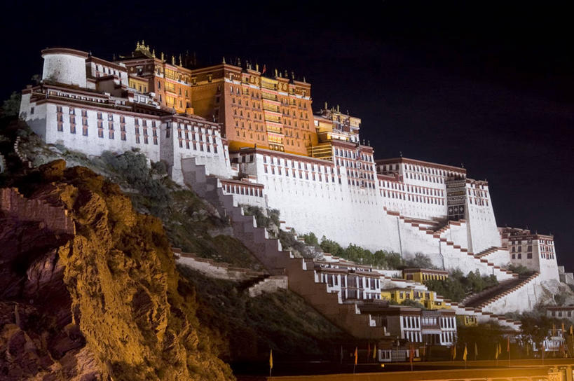 无人,宫殿,横图,室外,夜晚,建筑,布达拉宫,首都,宏伟,拉萨,摄影,佛教,照亮,中国文化,西藏自治区,岩石,彩图