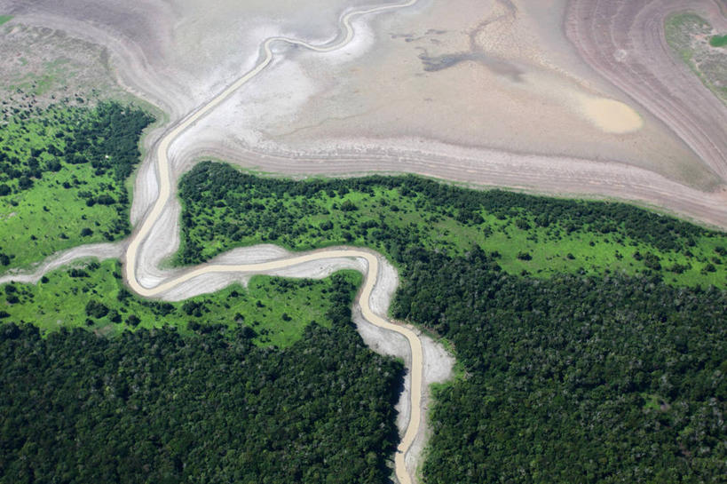 无人,横图,俯视,航拍,室外,白天,旅游,度假,美景,巴西,亚马逊河,环保,地形,河道,景观,天气,娱乐,风景,自然,享受,休闲,景色,南美,放松,摄影,能源,宁静,环境,回收,资源,干旱,拉丁美洲,鸟瞰,自然风光,热带雨林,干的,利用,低碳,循环,持续,自然地理,彩图,高角度拍摄,广角拍摄
