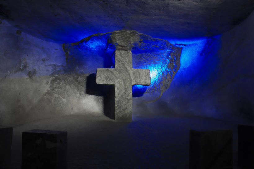 无人,教堂,横图,俯视,航拍,采矿业,哥伦比亚,十字架,蓝色,摄影,宗教,矿产,鸟瞰,矿物,盐矿,彩图,高角度拍摄,大教堂,传统文化