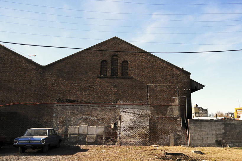 无人,横图,室外,白天,寂寞,建筑,汽车,阿根廷,废弃,机动车,首都,古典,天空,南美,运输,摄影,古董,报废,停止,腐烂,废物,丢弃,暂停,放弃,抛弃,停滞,布宜诺斯艾利斯,巴勒莫,摈弃,彩图,屏弃,摈斥,摒除,居住区,过去