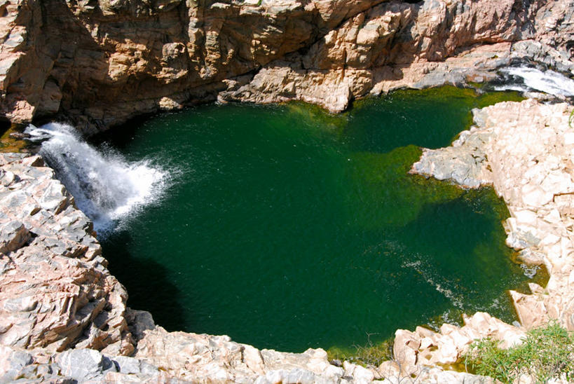 无人,横图,俯视,室外,白天,河流,美景,瀑布,水,巴西,飞溅,溅,池塘,景观,流水,悬崖,风景,小溪,自然,景色,南美,摄影,落下,环境,岩层,自然风光,阿拉戈斯,岩石,彩图,高角度拍摄,旅行