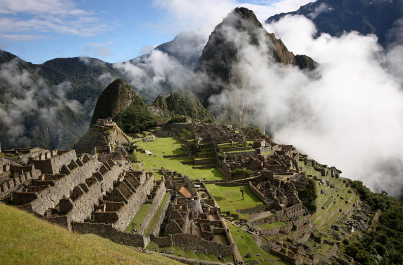 无人,横图,俯视,室外,白天,山脉,秘鲁,云,历史,废墟,风景,天空,自然,地标建筑,摄影,乌鲁班巴河谷,马丘比丘,古代文明,彩图,高角度拍摄