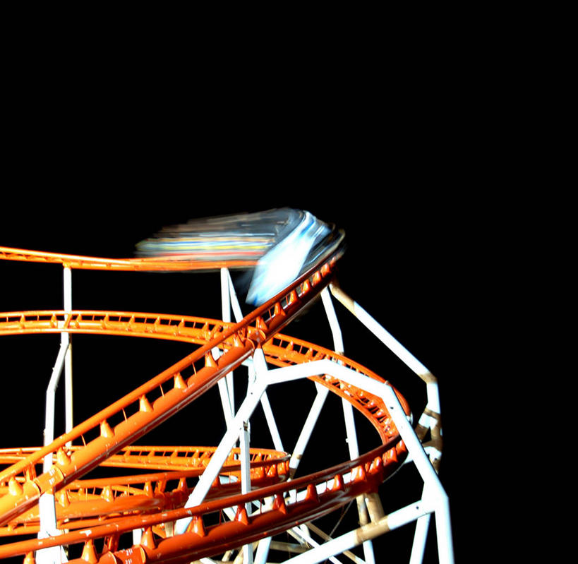 无人,横图,室外,特写,夜晚,运动模糊,游戏,路,铁路,德国,杯垫,轨道,交通,铁轨,光亮,玩,娱乐,慕尼黑,刺激,过山车,啤酒节,休闲,乐趣,运输,摄影,游乐设施,活动,迅速,照亮,享乐,发泄,消遣,智力,德国文化,中欧,漩涡形,螺线,宣泄,巴伐利亚,游艺设施,上巴伐利亚,玩耍,嬉戏