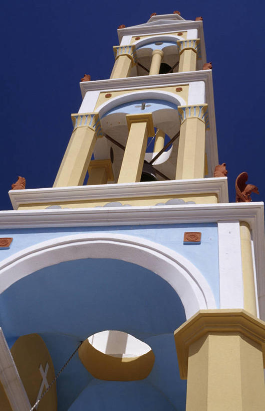 无人,教堂,竖图,室外,白天,仰视,建筑,希腊,钟楼,蓝色,米色,摄影,多德卡尼斯群岛,彩图,低角度拍摄
