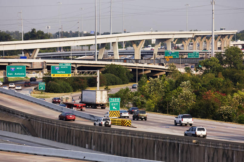 无人,横图,俯视,室外,白天,城市,立交桥,路,汽车,美国,路口,交通,联系,车,树,天空,交通工具,轿车,运输,摄影,北美,效率,载具,德克萨斯,彩图,高角度拍摄,旅行,横越