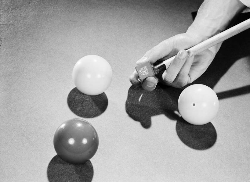 手,一个人,横图,黑白,特写,化妆,运动,台球,擦,准备,球袋,球杆,古典,拿着,三个,人体,摄影,部分,斯诺克,斯诺克台球,影棚拍摄