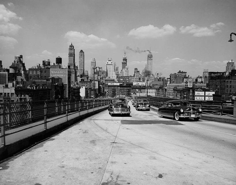 无人,横图,黑白,室外,白天,天际线,城市,道路,街道,路,摩天大楼,公路,汽车,交通,古典,运输,摄影,马路