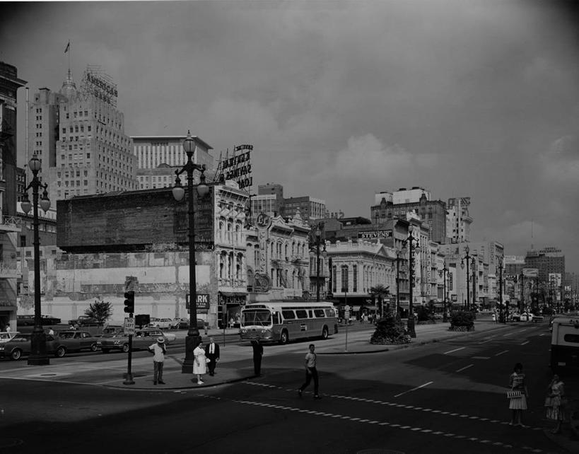 横图,黑白,室外,白天,天际线,道路,街道,路,公路,美国,行人,交通,摄影,路易斯安那州,马路