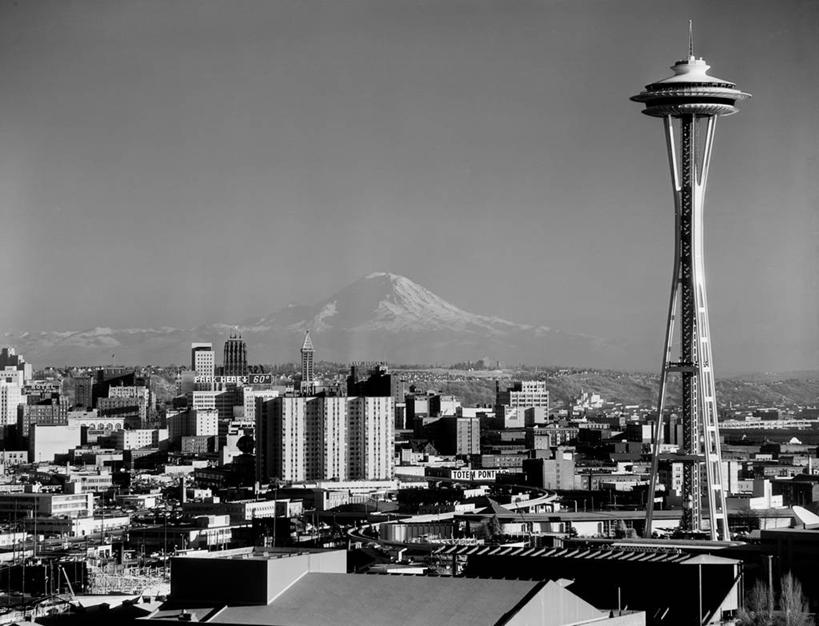 无人,横图,黑白,室外,白天,天际线,雪山,建筑,美国,地平线,辽阔,地面,广阔,摄影,一望无际,延伸,华盛顿州,西雅图,无线电通信塔,天地相交,无边无际,一马平川,皮尔斯县
