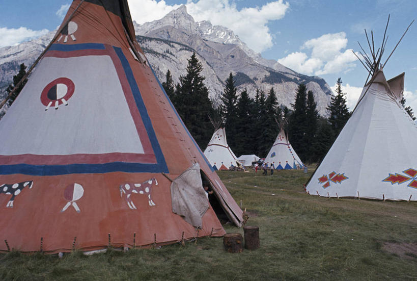 无人,横图,室外,白天,森林,山,雪山,加拿大,帐篷,山顶,乡村,云,摄影,露营,野营,印度文化,宿营,式样,亚伯达,班夫,彩图