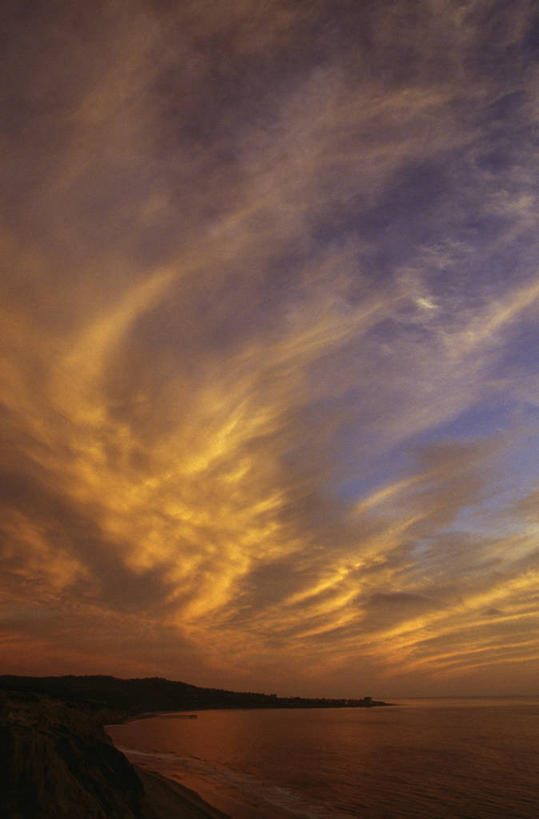 无人,竖图,室外,海洋,美景,日落,美国,地形,海岸线,景观,云,风景,自然,景色,摄影,宁静,加利福尼亚,自然风光,约拉,海滩,彩图