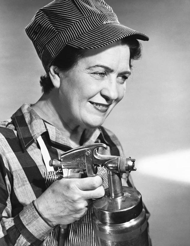 西方人,中年人,老年人,脸,头,脸颊,一个人,画家,推,微笑,竖图,黑白,室内,特写,幸福,欧洲,欧洲人,喷,肩膀,职业,鸭舌帽,摄影,女性,白种人,头部,脸部,脸蛋,面部,喷漆枪