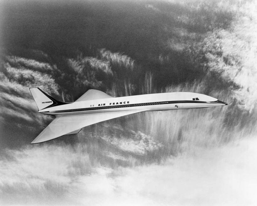 无人,横图,俯视,黑白,室外,白天,飞机,云,交通,航空,飞,天空,交通工具,运输,摄影,飞行器,客机,载具,超音速飞机,超音速客机,协和飞机,协和式飞机,协和式客机,高角度拍摄,旅行,商务机