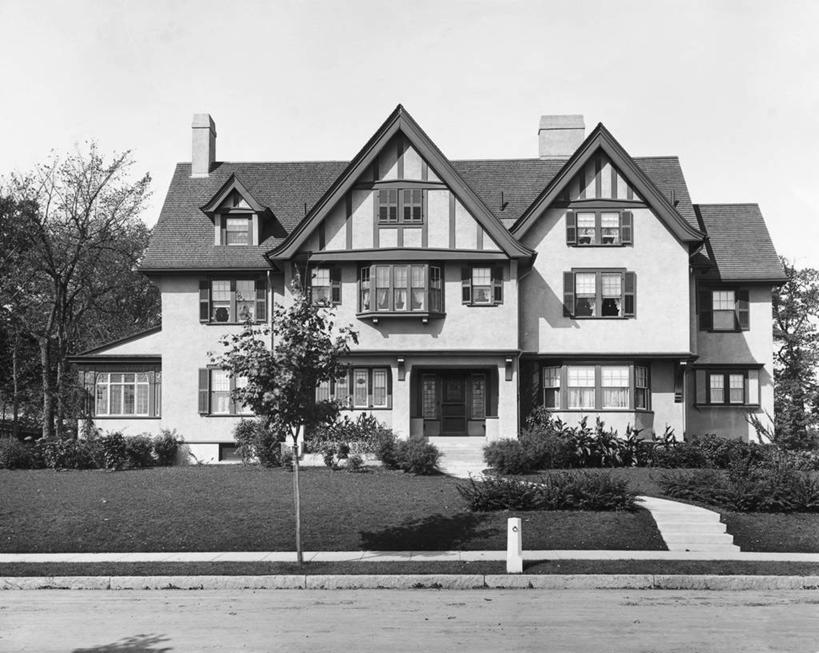 无人,横图,黑白,室外,白天,烟囱,草坪,建筑,路,木材,百叶窗,房屋,草,天空,摄影,住房