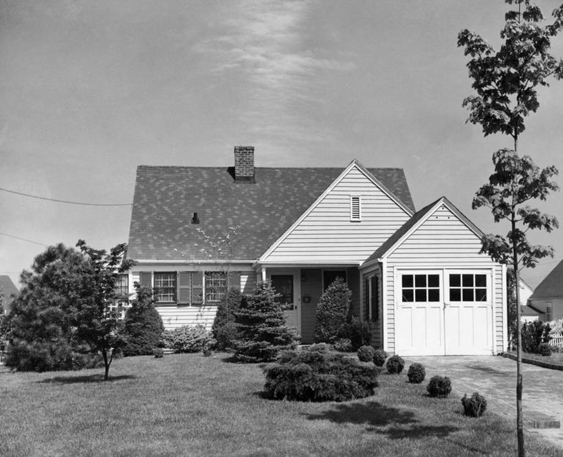 无人,横图,黑白,室外,白天,烟囱,草坪,车库,建筑,百叶窗,房屋,草,树,天空,摄影,住房