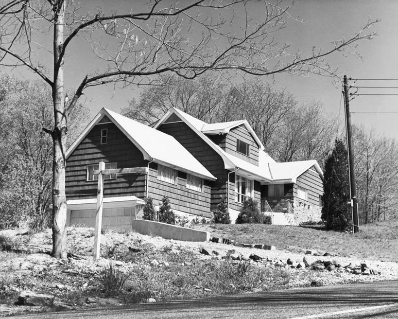 无人,横图,黑白,室外,白天,雪,建筑,路,房屋,路边,冬天,树,天空,摄影,金属丝,住房