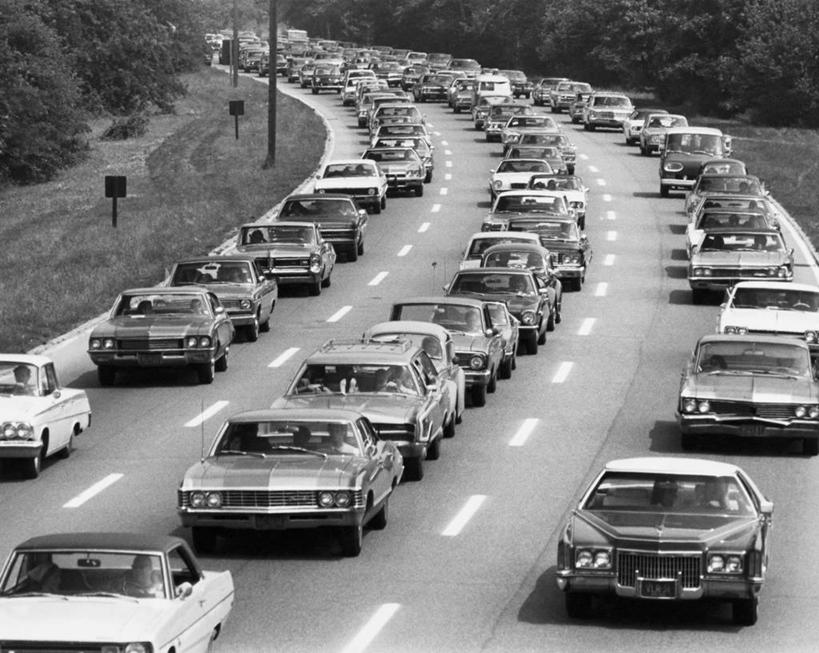 无人,人群,横图,俯视,黑白,室外,白天,路,汽车,路标,交通,车,交通工具,运输,摄影,载具,高角度拍摄