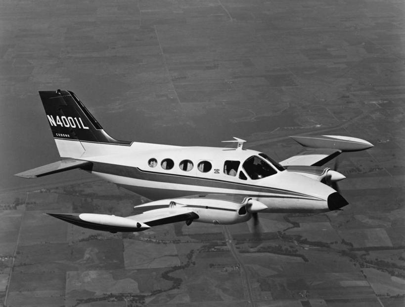 无人,横图,俯视,黑白,室外,白天,飞机,飞,运输,摄影,飞行器,高角度拍摄,旅行,私人飞机