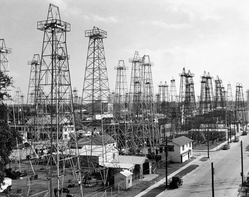 无人,工厂,横图,黑白,室外,白天,采矿业,机器,路,美国,金属,塔,设备,天空,机械,炼油厂,工业,摄影,能源,石油工业,北美,油井,钻井,德克萨斯,钻塔,制造厂,钻油机,生产工厂