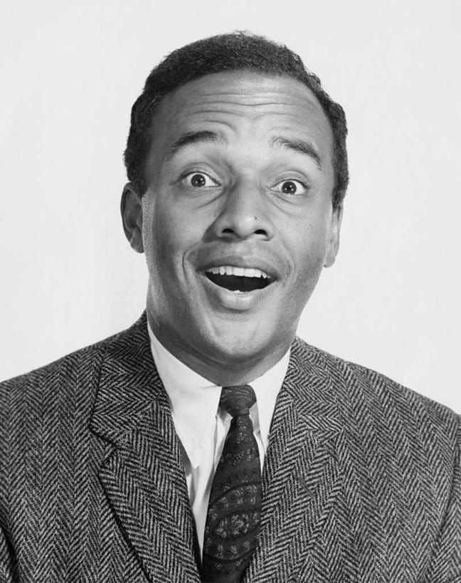 成年人,脸,头,嘴,脸颊,皱纹,一个人,商务人士,商务男性,微笑,竖图,黑白,室内,特写,衬衫,商务,幸福,仅一个男性,仅一个人,套装,肩膀,仅一个年轻男性,张嘴,凝视,人体,摄影,惊奇,疑惑,企业,公司,肖像,商务装,张大嘴巴,工薪阶层,质疑,猜忌,猜疑,男人,男性,年轻男性,非洲人,年轻人,头部,口,口腔,脸部,脸蛋,面部,嘴巴,嘴唇,白领,上班族,张开嘴,衬衣,疑心,怀疑