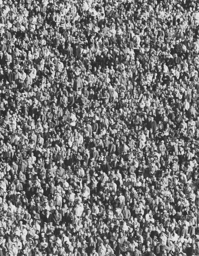 成年人,人群,观众,竖图,俯视,黑白,室外,白天,丰富,摄影,群众,男人,女人,高角度拍摄