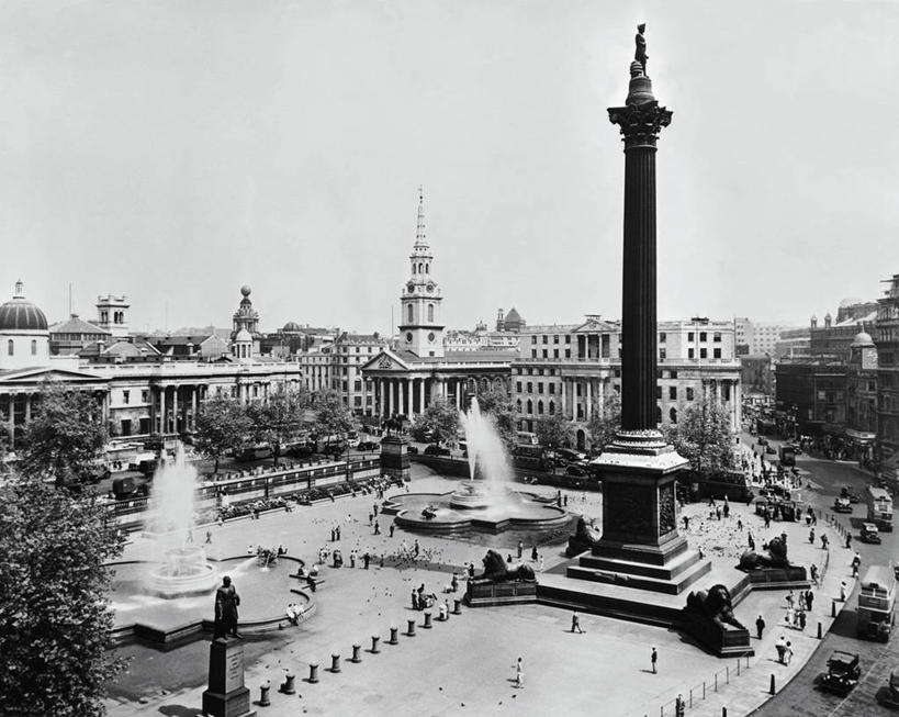 广场,横图,俯视,室外,白天,城市,喷泉,英国,欧洲,朦胧,模糊,柱子,纪念碑,欧盟,首都,古典,方向,历史,英格兰,地标建筑,社区,角度,摄影,纪念,留念,放置,怀念,英国文化,特拉法尔加广场,纳尔逊纪念柱,团结,彩图,高角度拍摄,旅行,居住区,名声
