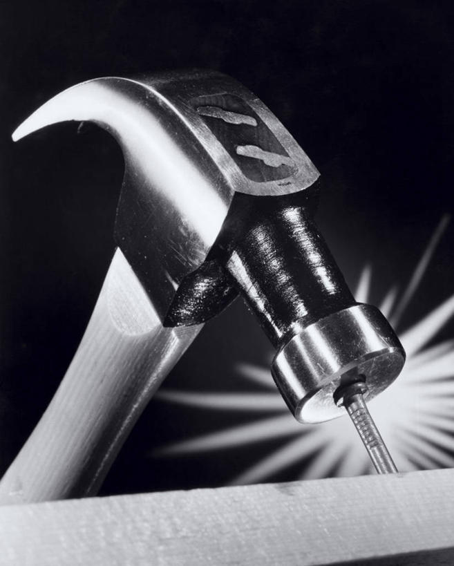 无人,竖图,室内,特写,光晕,装修,锤子,钉子,两个,击打,工业,摄影,撞击,想法,能力,木工,彩图,改进