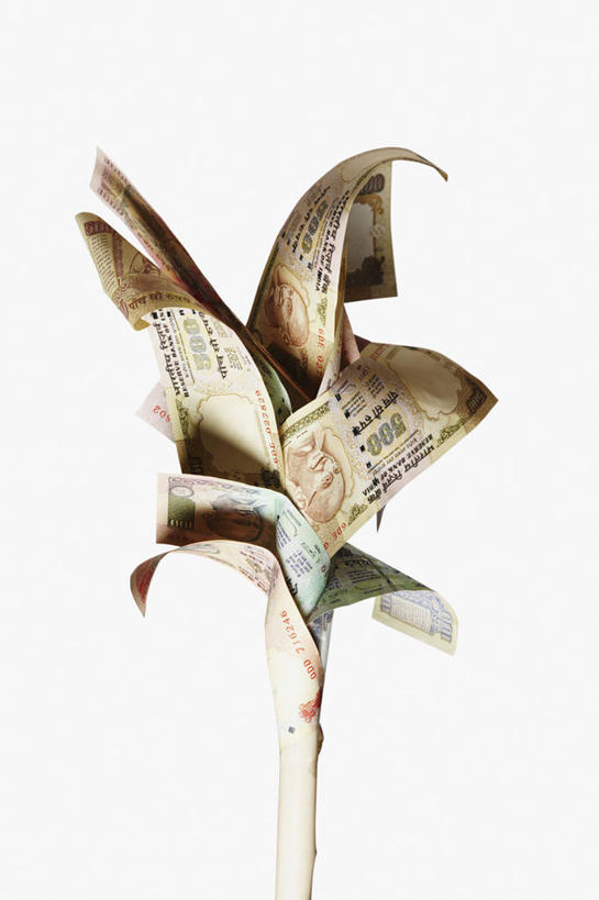 无人,竖图,特写,白色背景,正面,商务,钱,艺术,钱币,折纸,纸艺,手工艺品,折叠,文化,花,一个,纸制品,工艺品,钞票,金融,投资,纸币,摄影,生长,经济,单个,部分,卢比,高雅,流通,纸钞,贸易,印尼货币,工艺折纸,自信心,品位,想法,开端,货币,现金,彩图,影棚拍摄,印度尼西亚盾,印尼盾