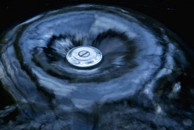 无人,横图,俯视,室外,特写,白天,水,喷泉,阴影,飞溅,朦胧,模糊,溅,反射,液体,影子,景观,水滴,文化,水珠,品味,喷洒,水景,美观,设计,彩图,高角度拍摄