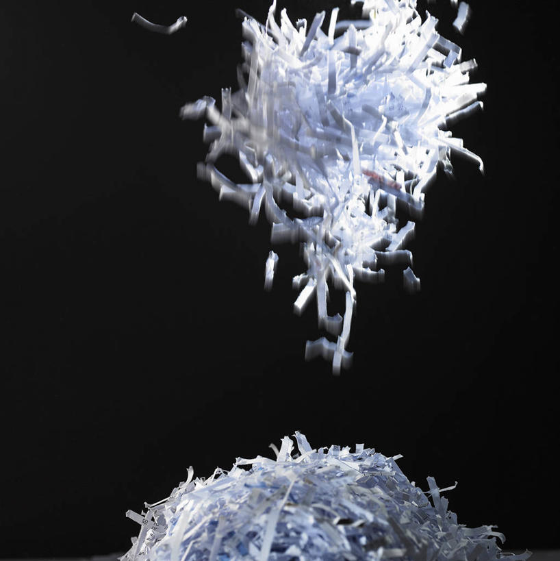 无人,竖图,室内,特写,白天,正面,静物,一堆,许多,阴影,堆叠,堆积,黑色背景,反射,影子,纸屑,很多,洒,摄影,影棚,堆,碎纸,碎纸条,撒,彩图,影棚拍摄,拍摄