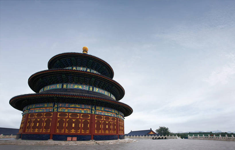 无人,天坛,栏杆,横图,室外,白天,仰视,旅游,度假,名胜古迹,植物,标志建筑,地标,建筑,北京,中国,亚洲,节日,遗迹,云,云朵,围栏,首都,云彩,古迹,文化,文物,娱乐,建设,古建筑,护栏,树,树木,蓝色,绿色,白云,蓝天,天空,自然,天,祈祷,祈福,享受,休闲,健康,旅游胜地,放松,许愿,宗教,信仰,生长,成长,纪念,祈求,祭天,古文明,东亚,中华人民共和国,东城区,北京市,京,北平,华北地区,天坛公园,北京天坛,平安,彩图,低角度拍摄,永定门内大街