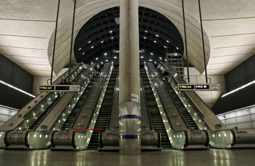 无人,横图,城市,车站,英国,电动扶梯,光,地铁站,公共交通,首都,英格兰,运输,摄影,彩图,旅行