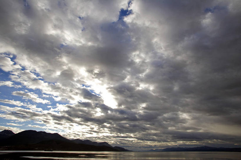 无人,竖图,探险,安全,海洋,船,西班牙,阿根廷,停靠,漂浮,桥,红色,绳子,南美,运输,摄影,拉丁美洲,停泊,客船,海军,大西洋群岛,火地群岛,彩图,旅行,海港,南冰洋