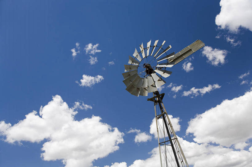 无人,农场,横图,室外,农业,美景,风车,澳大利亚,风力,地形,景观,云,蓝色,风景,天空,自然,景色,摄影,灌木,水泵,图标,自然风光,环境保护,昆士兰州,布里斯班,彩图,旅行